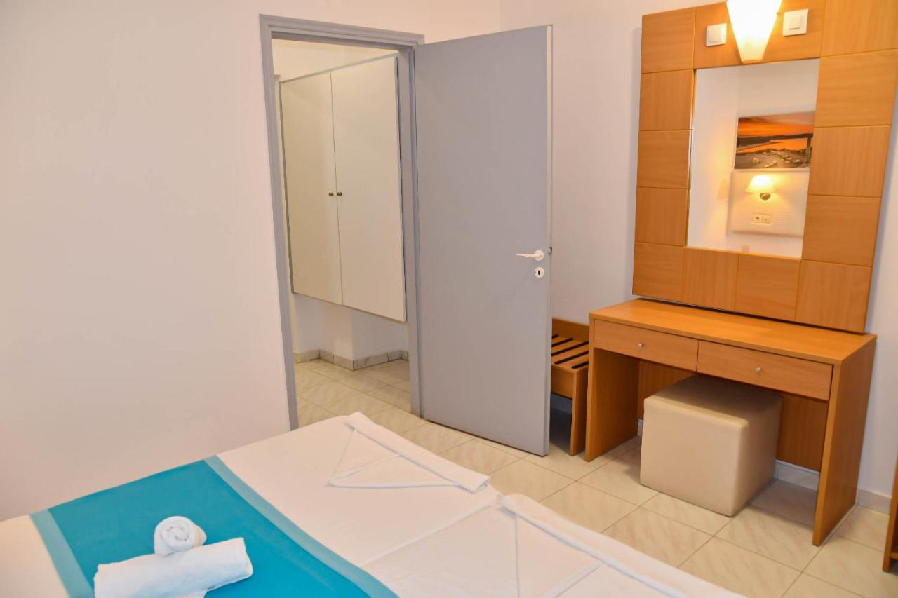 Blue Nest Hotel Tigkaki  Luaran gambar